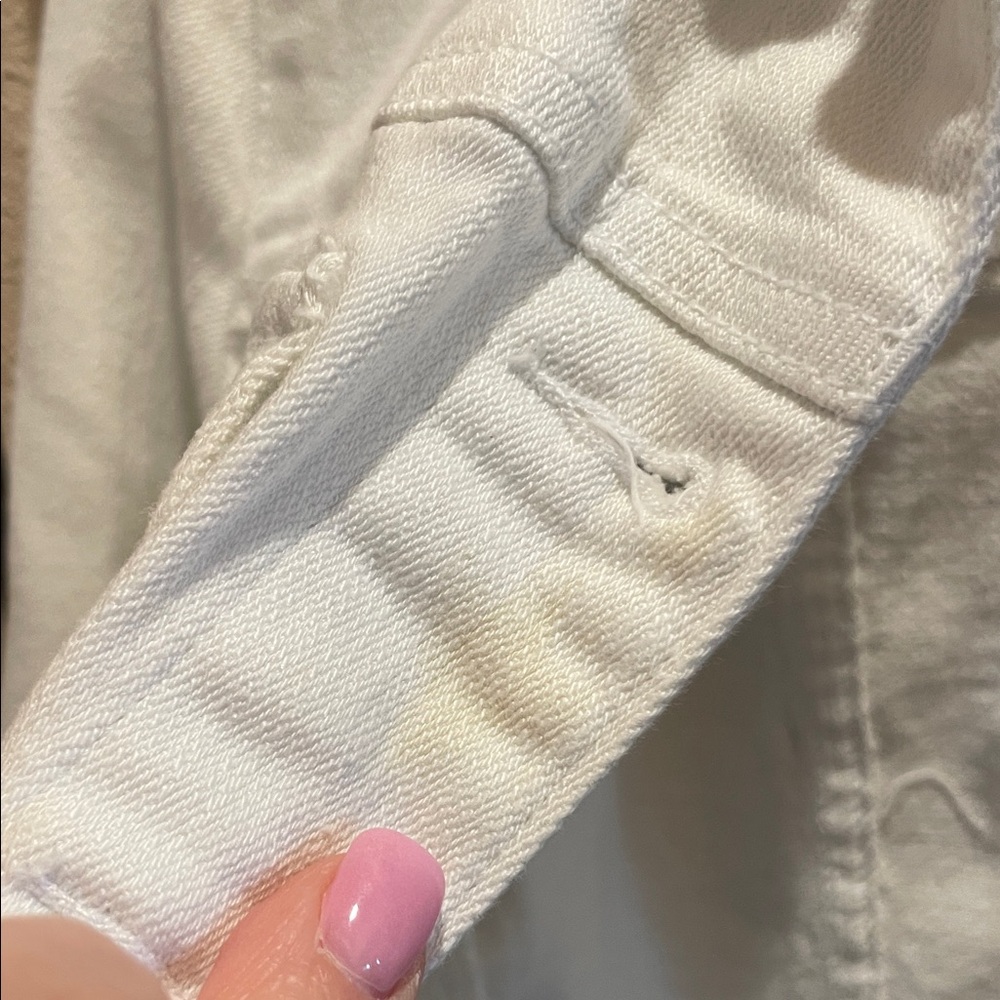 Women's White Denim Jacket by Kut from the Kloth - Picture 4 of 8